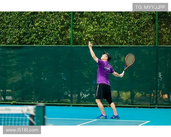 世界网球赛季大揭幕 新星崛起与老将争锋激烈角逐