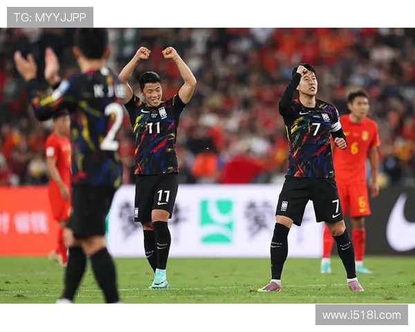 中国男足逆转取胜亚洲劲旅全队士气高涨备战世界杯预选赛