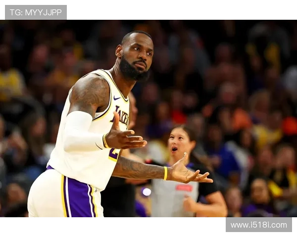 詹姆斯率队逆转取胜湖人季后赛前景再添悬念联盟格局或将迎来新变化